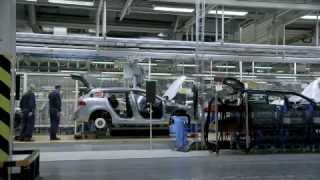 Volvo V60 Plug-in Hybrid Production - B-Roll