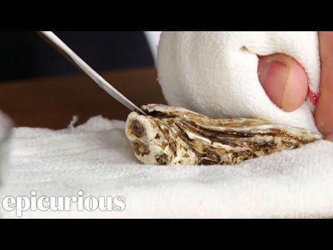 Stop opening oysters incorrectly, do this instead