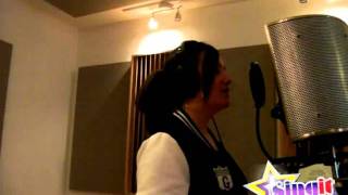 Chloe Singing Turning Tables (Adele)