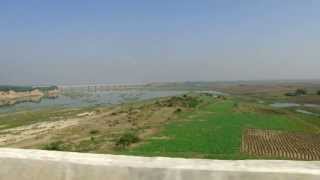 Crossing Kali Sindh river - Kota Baran highway