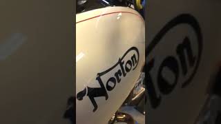 850 Norton idle with Keihin CRS 33mm carbs from JSmotorsport.com