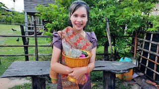 พาชมสาวลาวลงใส่บาตรทำบุญอยู่สปปลาว 🇱🇦 ລົງໃສ່ບາດທຳບຸນວັນສິນ