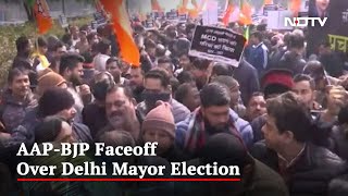 AAP, BJP Protest On Delhi Streets As Face-Off Over Mayor Poll Continues