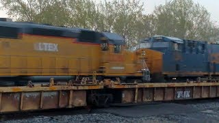 CSXT 978, 3168 \u0026 LTEX Former UP 3280 lead CSX Q382 @ Silver Creek, NY