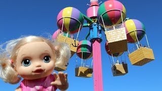 La Muñeca Baby Alive Ana va a Divertirse al Parquecito de Atracciones de Peppa Pig!!! TotoyKids