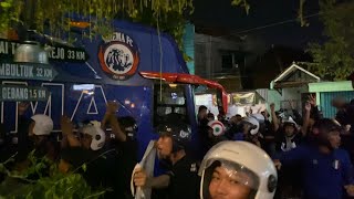 Mboiss 🔥 Aremania Gruduk Arema FC di Hotel Puri Perdana Kota Blitar ||  Arema 6 vs 2 Pss