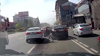 Car crash compilation with idiots drivers P8 / Colaje accidente de masini cu soferi idioti Ep8