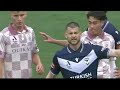 aksi rafael struick di brisbane roar vs melbourne victory