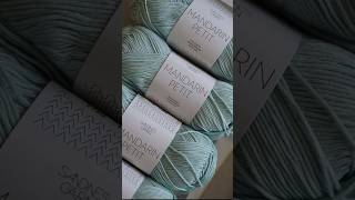 Mandarin Petit by Sandnes Garn: Yarn Review #knitting #yarnreview #sandnesgarn