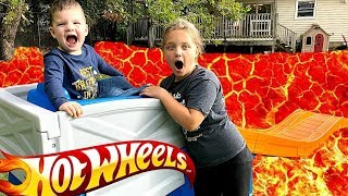 HOT WHEELS EXTREME COASTER STEP2 Ride On Roller Coaster Backyard Fun