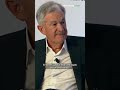 Jerome Powell: No se ve una inflación subyacente del 2 % antes de 2025 | #shorts