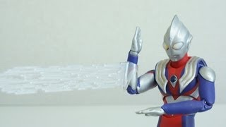 ULTRA-ACT ウルトラマンティガ ultraman　tiga action figure