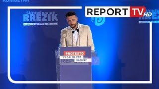 Studenti prezantohet se është nga Lazarati, protestuesit e Berisha-Meta ekzaltohen