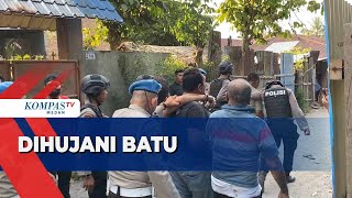 Polisi Dihujani Batu Saat Gerebek Lapak Judi dan Narkoba di Kutalimbaru