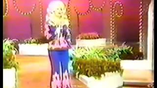 Dolly Parton   The Entertainer On The Dolly Show 1976 77