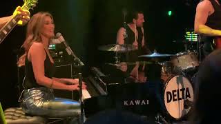 Delta Goodrem - Lost Without You - Live Munich 7/9/2023