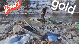 GOLD MINING! FINDING GOLD! HOW TO FIND GOLD! #goldmine #goldrush #sluicebox