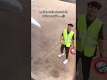 El mejor entretenimiento a bordo de un avión 🤣✈️ #shorts | ESPN Deportes (vía: marcelfreestyle/IG)