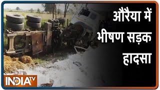 UP के Auraiya में भीषण सड़क हादसे में 24 मजदूरों की मौत | IndiaTV News