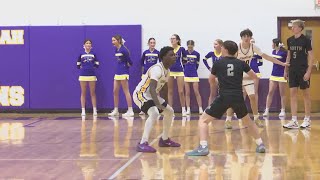 Throwback game in old gymnasium sees Hononegah knock off Belvidere North