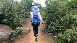 落雨天輕鬆郊遊：寶馬山  電訊山 小馬山 畢拿山 康柏徑 興東邨。