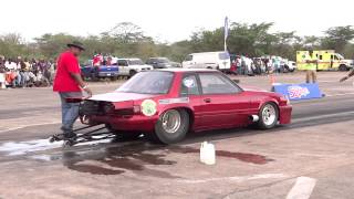 Bad Breed Mustang's burnout @ Drag Challenge 3   Vernam Field