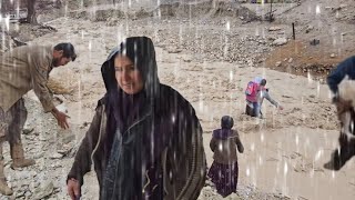 Flood in the village: Atabek's challenge to cross the flood and take Afsaneh to school