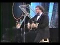 Arthur's Theme - Dudley Moore and Christopher Cross - Night of 100 Stars 1982