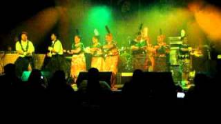 Fa'Onelua-(Fangai Lupe) Opening For The Nesian Fest 2011.MOV