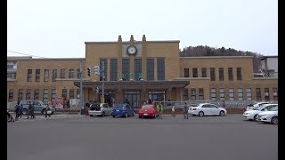 大正ロマンが漂う小樽駅前の風景