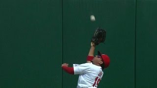 PIT@STL: Jay's running grab limits damage in the 1st