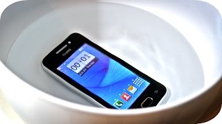 The Cheapest Way to Waterproof any Phone or Tablet? | 4K