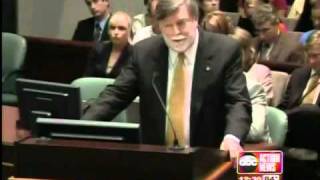 Graphic testimony in murder trial
