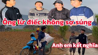 Ông lừ bị ám ảnh với người vợ ham của lạ và cái kết ông lừ lành lại muốn tìm chủ nhân mới(trừ Bà vợ)