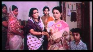 Chitchor - Aaj Sagai Hai - Amol Palekar & Zarina Wahab - Classic Bollywood Movie Scenes