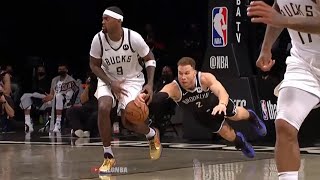 Blake Griffin with an amazing hustle play & gets standing ovation | Nets vs Bucks Game 1