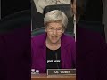 sen. warren asks powell who is regulating big banks after cfpb stop work order