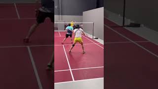 守得住还是破得快？羽毛球进攻型对防守型 Defend or Break Through? Badminton Offensive Type vs Defensive Type