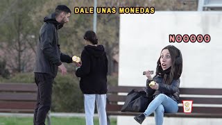 CONVERTIMOS A DESCONOCIDOS EN MENDIGOS 😂