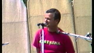 1991 VLADI SINGS AT VYCHODNA