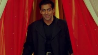 Salman's unique style of greeting - Hum Dil De Chuke Sanam