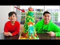 Jason y Alex hacen un pastel sorpresa para el cumpleaños | Darse regalos el uno al otro!