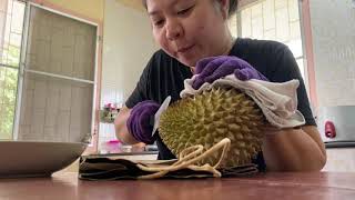 ปอกทุเรียนง่ายนิดเดียว#去皮泰国榴莲#Peeling durian is very easy