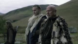 Vikings S05 E19 Hvitserk and King Olaf march towards Kattegat