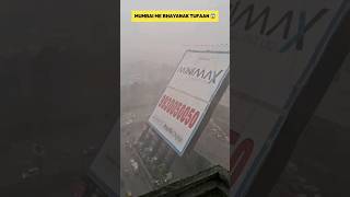 Mumbai me petrol pump pe gira billboard 😱 | Billboard fell on petrol pump | mumbai sand storm