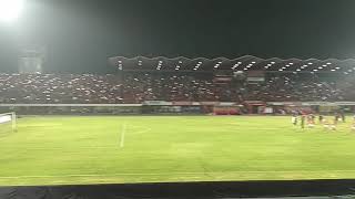 Ngeri denger Chant yang ini