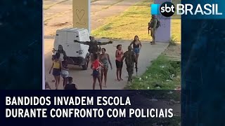 Bandidos invadem escola durante confronto com policiais | SBT Brasil (05/04/23)