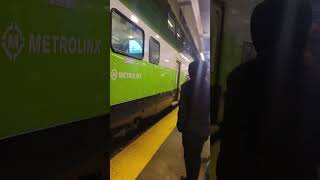 Go train in Canada 🇨🇦/First train journey /Toronto #canadalife