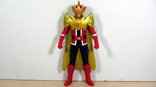 Review: Avataro Sentai Donbrothers - Sentai Hero Series: Gol DonMomotaro (Vinyl Figure)