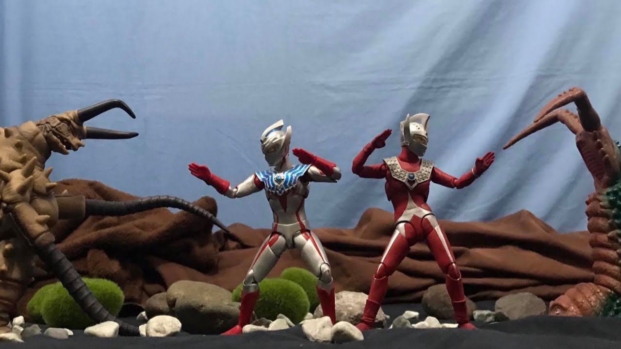 Ultraman Taro & Taiga Battle Gudon & Twin Tail | Ultraman Mainan Stop ...